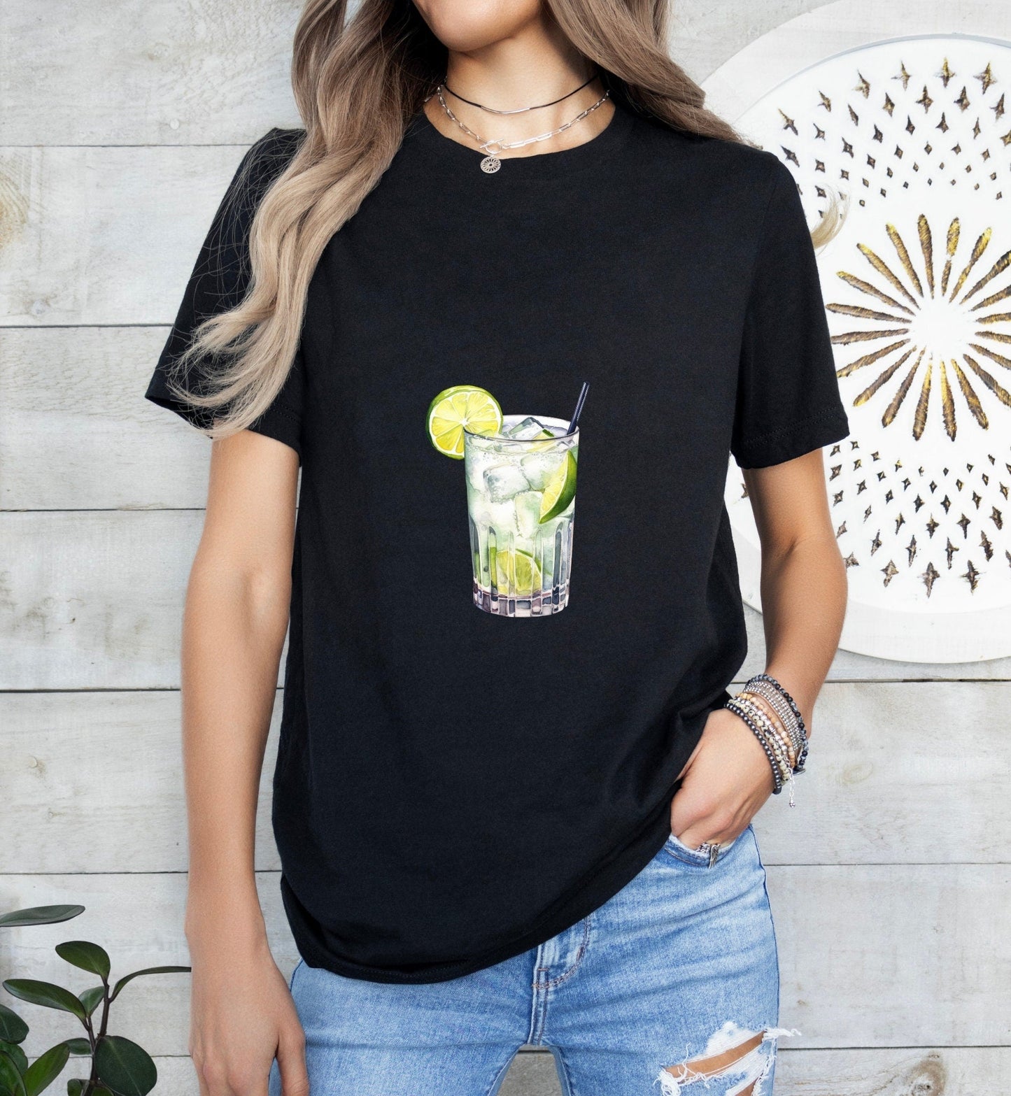 Tequila Collins Cocktail Groom or Bride Cocktail Bar Shirt - Minimalist Aesthetic T-Shirt for Bachelor or Hen Party - Fun and Chic Design - Raiden Gate Design