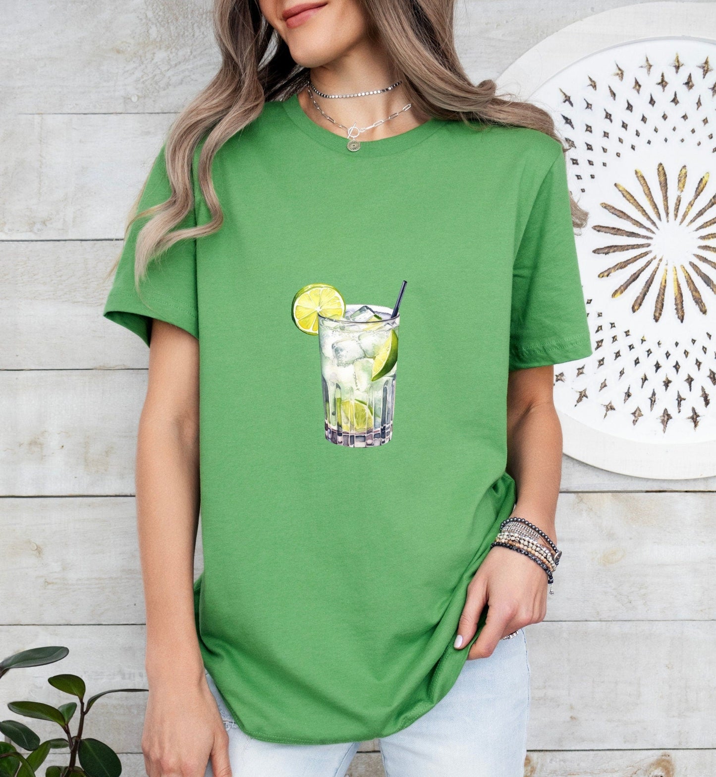Tequila Collins Cocktail Groom or Bride Cocktail Bar Shirt - Minimalist Aesthetic T-Shirt for Bachelor or Hen Party - Fun and Chic Design - Raiden Gate Design