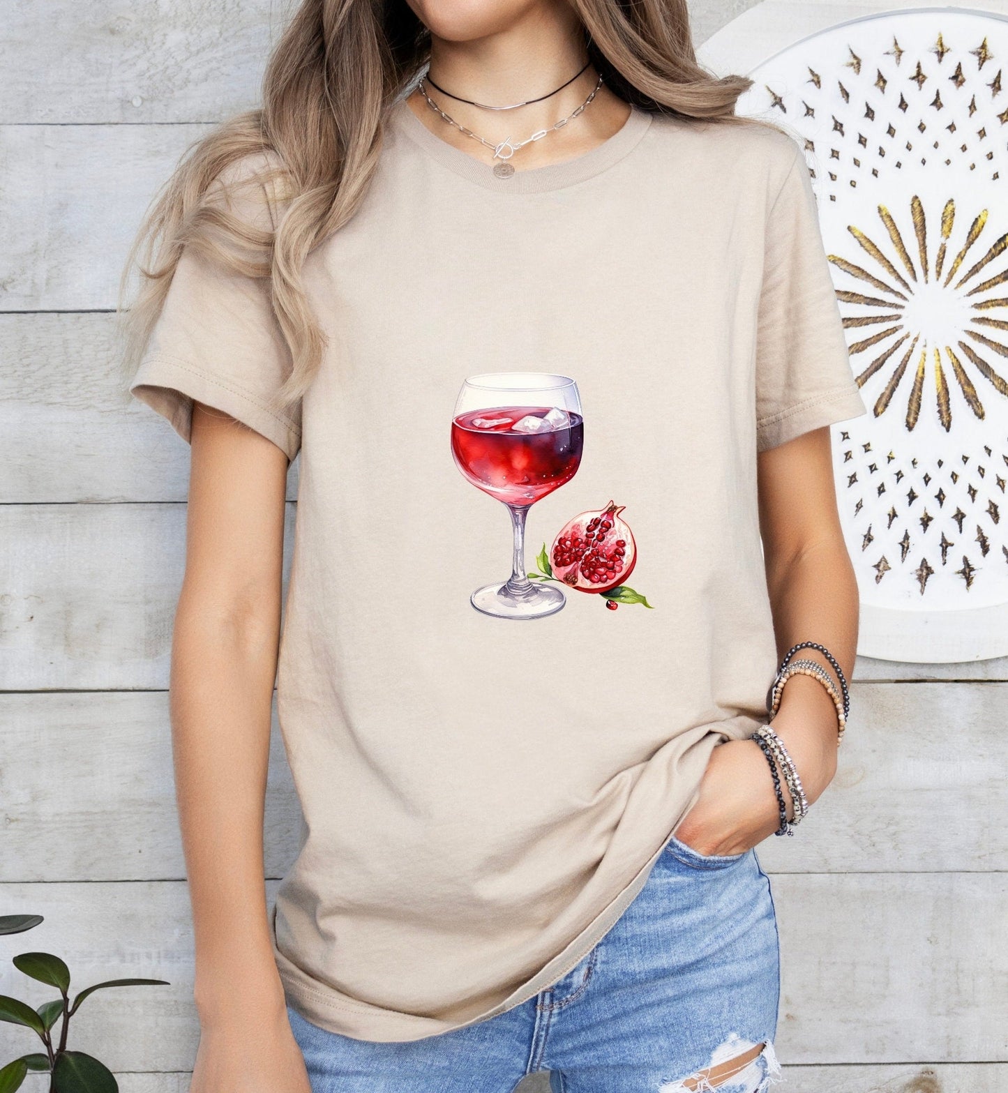 Tintoretto Cocktail Groom or Bride Cocktail Bar Shirt - Minimalist Aesthetic T-Shirt for Bachelor or Hen Party - Fun and Chic Design - Raiden Gate Design