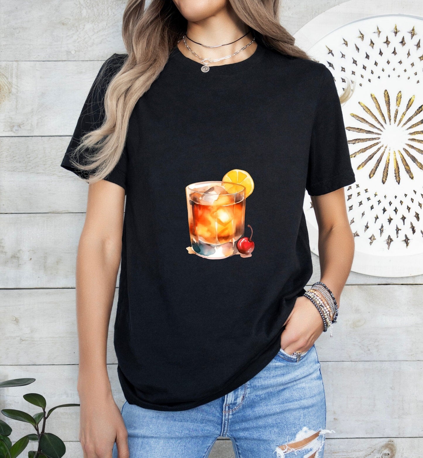 Whiskey Sour Cocktail Groom or Bride Cocktail Bar Shirt - Minimalist Aesthetic T-Shirt for Bachelor or Hen Party - Fun and Chic Design - Raiden Gate Design