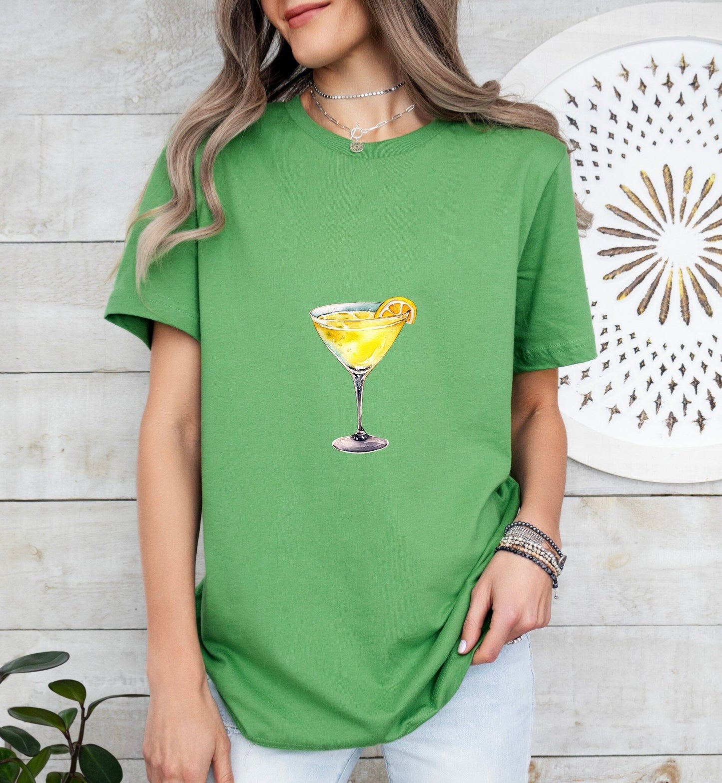 Yellow Bird Cocktail Groom or Bride Cocktail Bar Shirt - Minimalist Aesthetic T-Shirt for Bachelor or Hen Party - Fun and Chic Design - Raiden Gate Design