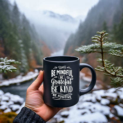 Be mindful, be grateful - Bible Verse Faith Mug - Christian Religious Gift for Him - Dad Mug with Affirmations - Supportive Baptism Gift - Raiden Gate Design