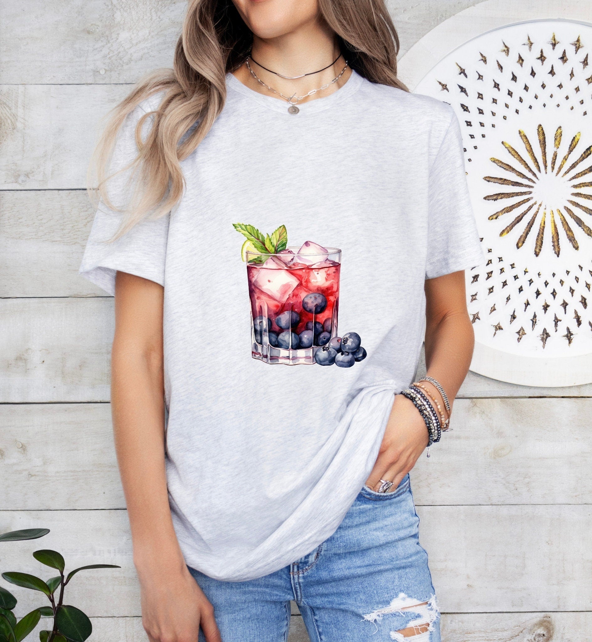 Old Glory Groom or Bride Cocktail Bar Shirt - Minimalist Aesthetic T-Shirt for Bachelor or Hen Party - Fun and Chic Design - Raiden Gate Design
