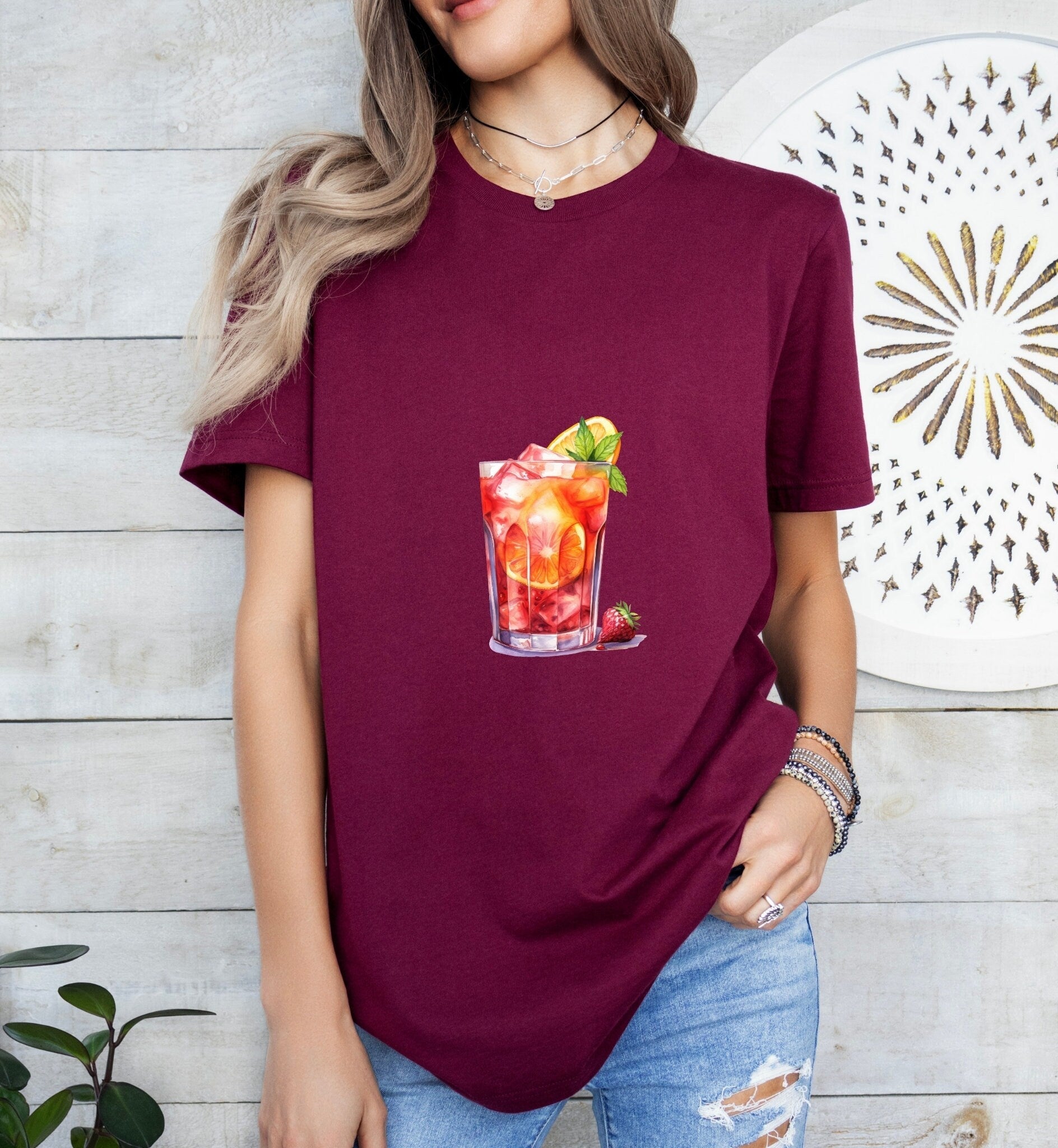 Russian Spring Groom or Bride Cocktail Bar Shirt - Minimalist Aesthetic T-Shirt for Bachelor or Hen Party - Fun and Chic Design - Raiden Gate Design