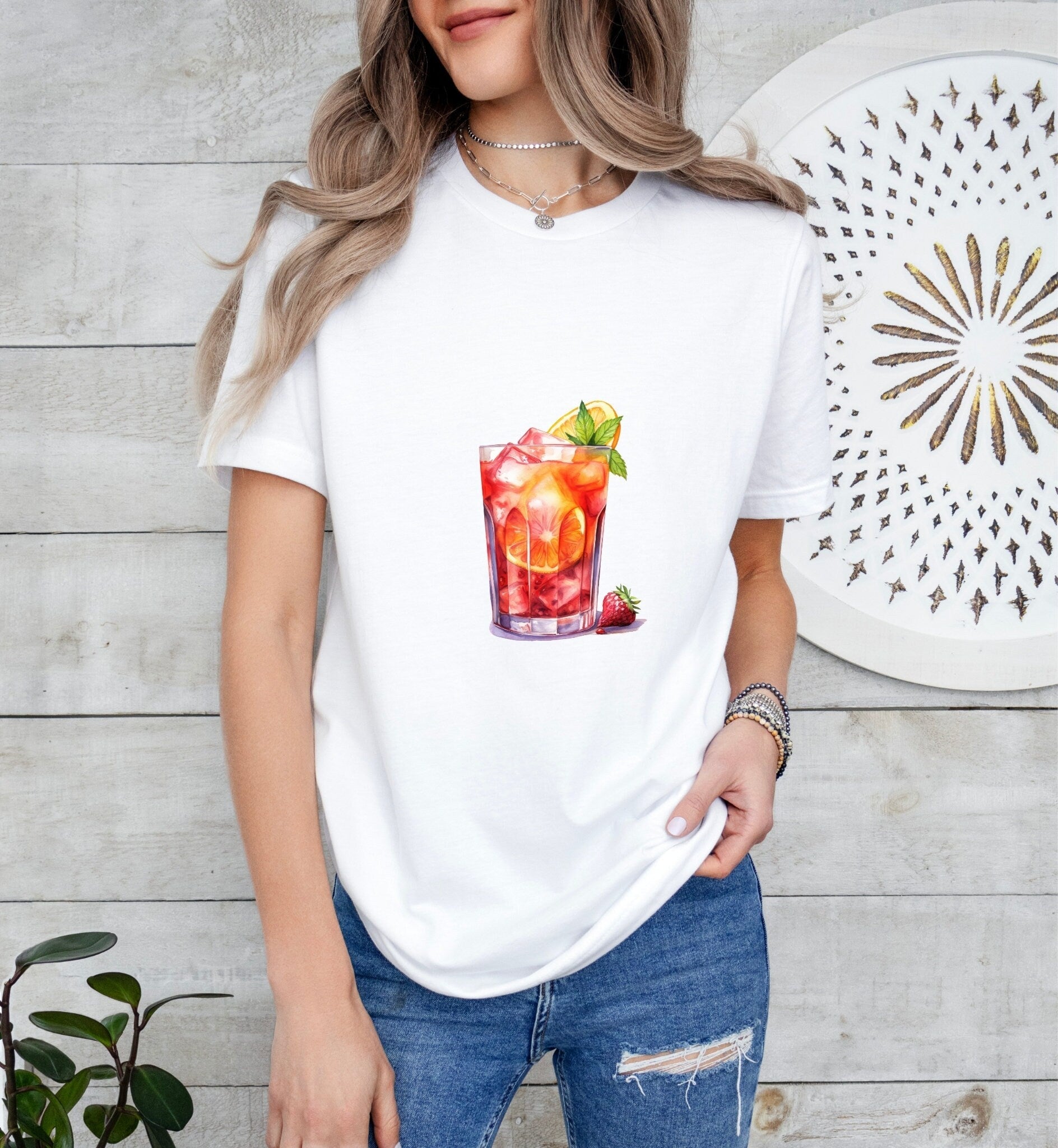 Russian Spring Groom or Bride Cocktail Bar Shirt - Minimalist Aesthetic T-Shirt for Bachelor or Hen Party - Fun and Chic Design - Raiden Gate Design