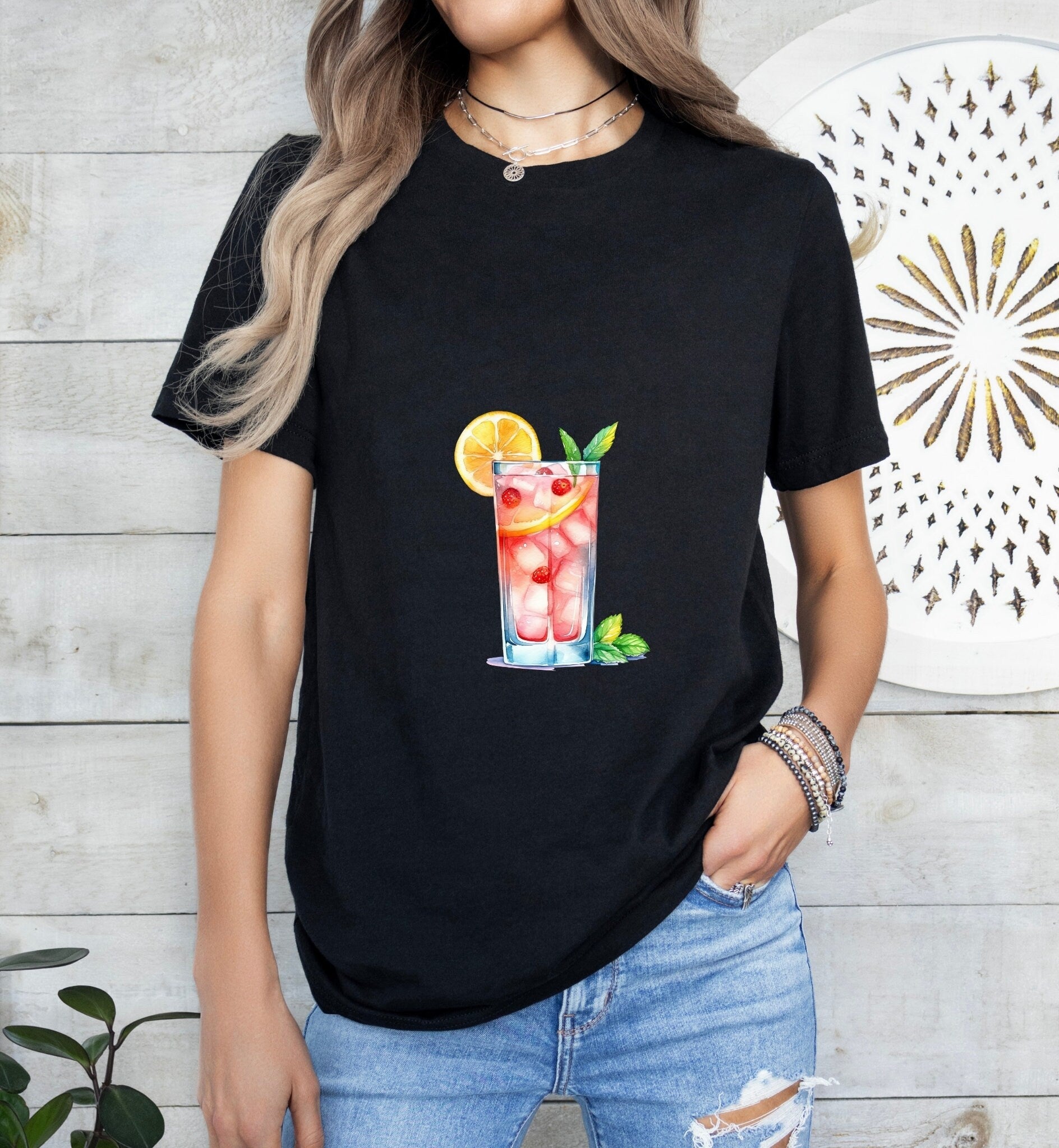 Sea Breeze Groom or Bride Cocktail Bar Shirt - Minimalist Aesthetic T-Shirt for Bachelor or Hen Party - Fun and Chic Design - Raiden Gate Design