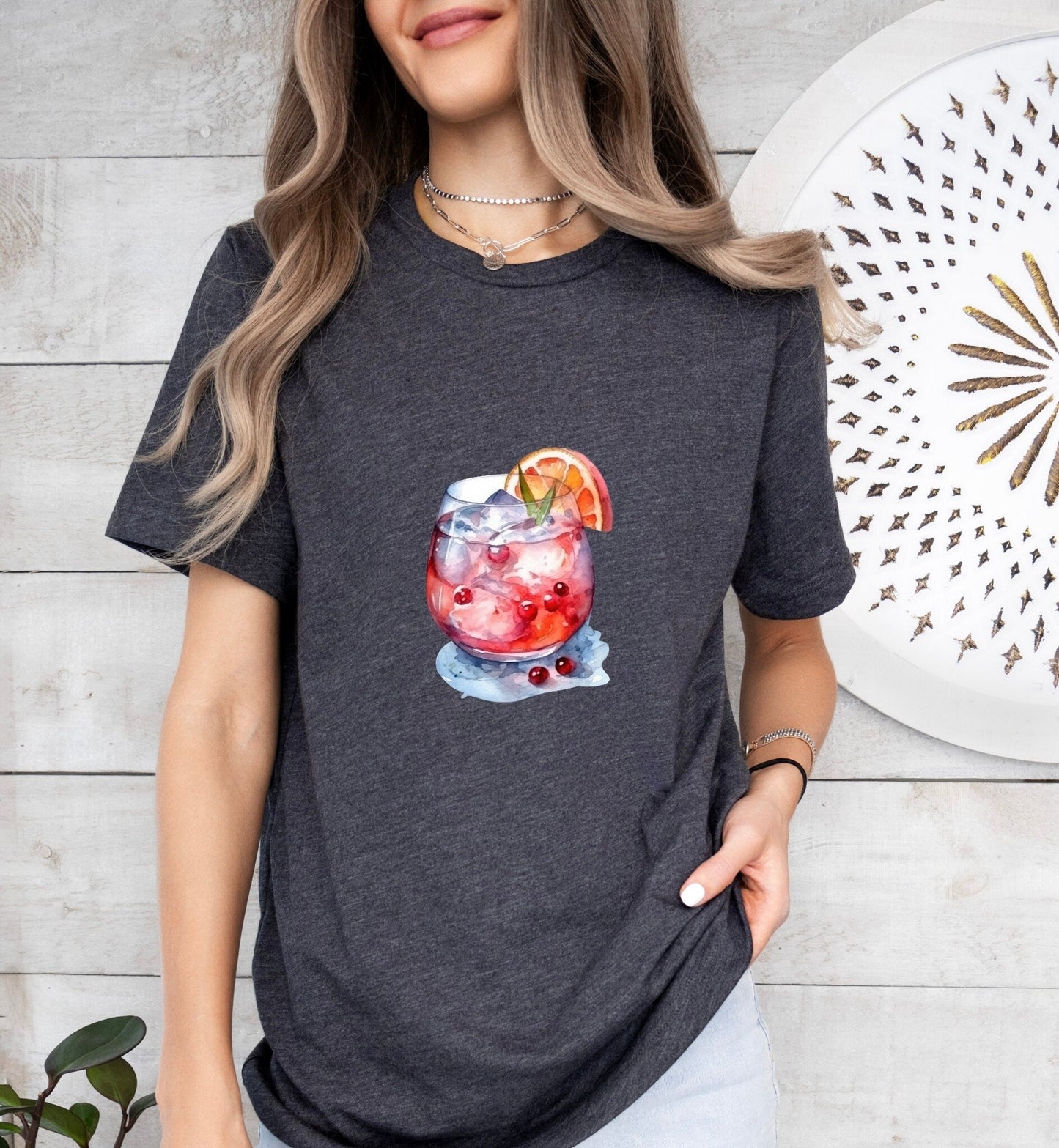 Spritzer Cocktail Groom or Bride Cocktail Bar Shirt - Minimalist Aesthetic T-Shirt for Bachelor or Hen Party - Fun and Chic Design - Raiden Gate Design