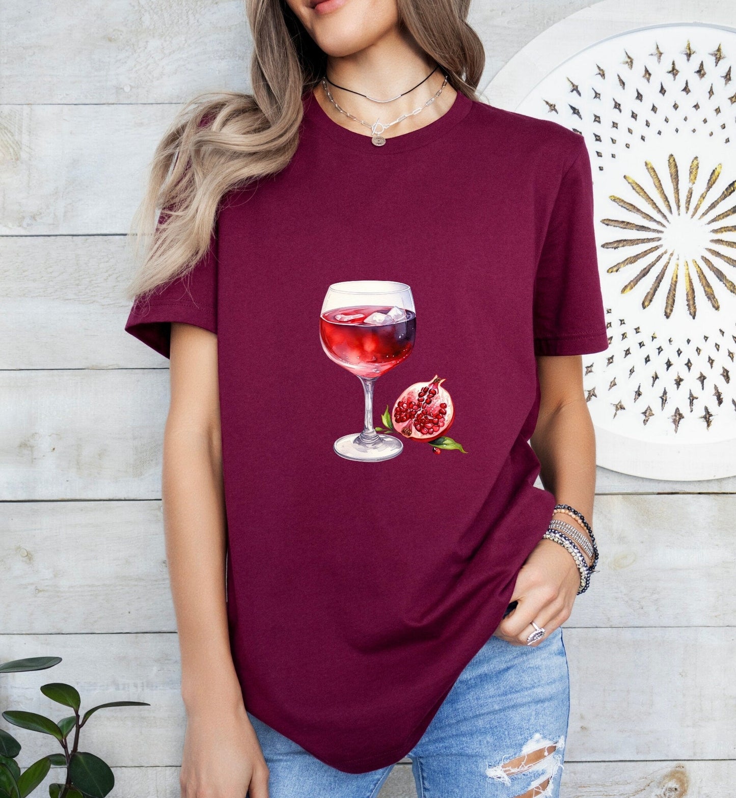 Tintoretto Cocktail Groom or Bride Cocktail Bar Shirt - Minimalist Aesthetic T-Shirt for Bachelor or Hen Party - Fun and Chic Design - Raiden Gate Design