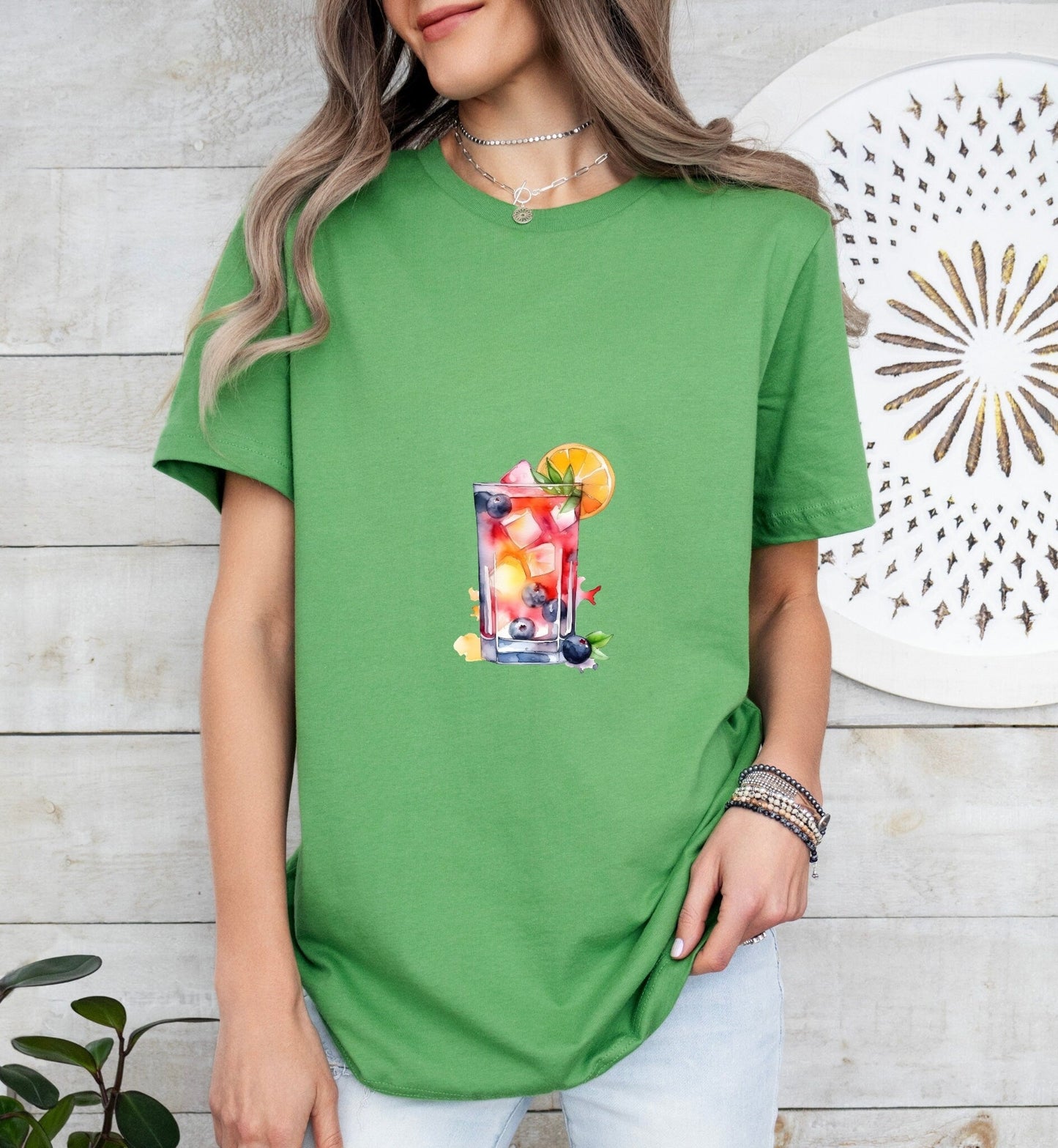 Tom Collins Cocktail Groom or Bride Cocktail Bar Shirt - Minimalist Aesthetic T-Shirt for Bachelor or Hen Party - Fun and Chic Design - Raiden Gate Design